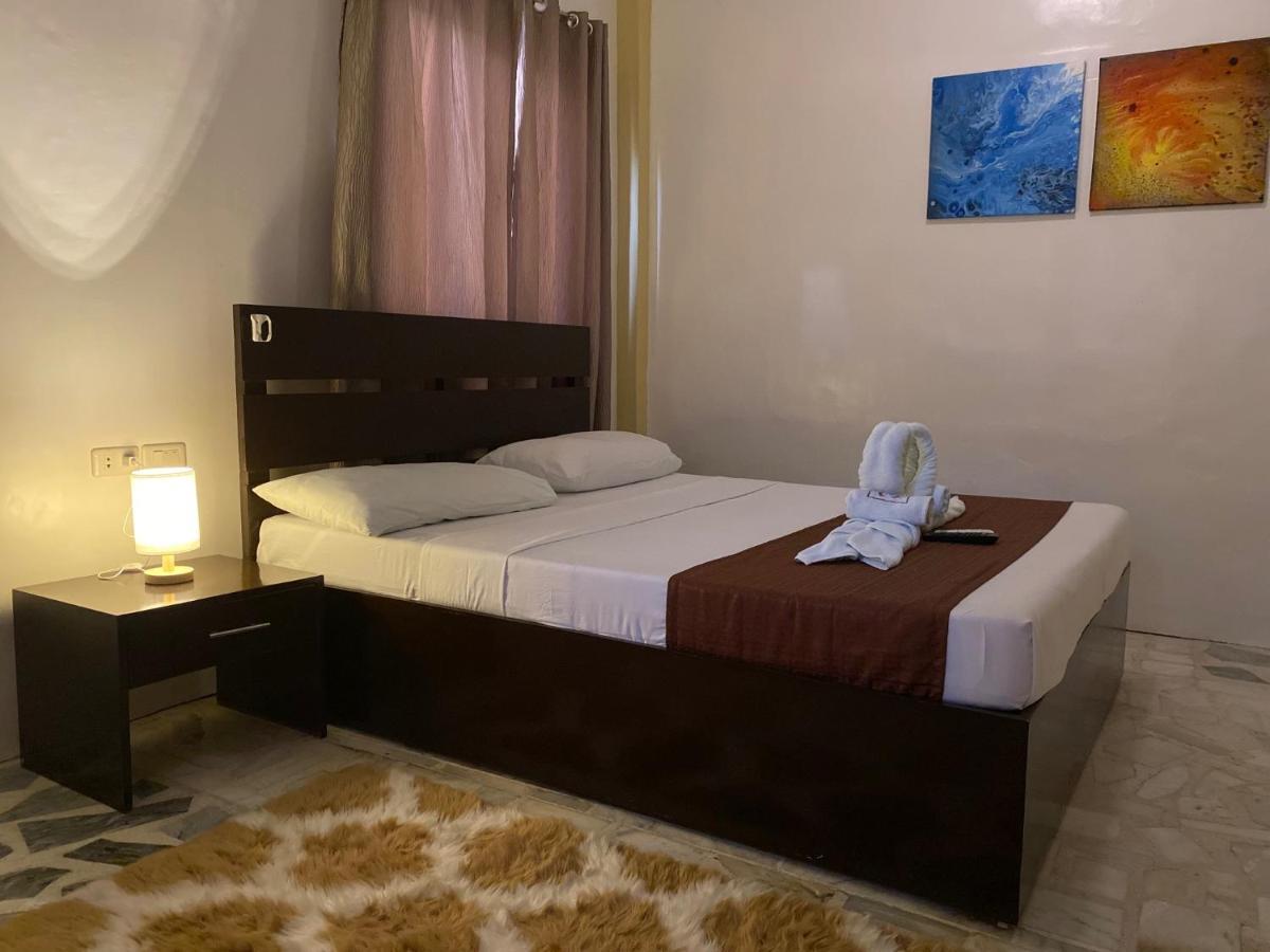 Papa Freds Beach Resort Puerto Galera Bagian luar foto